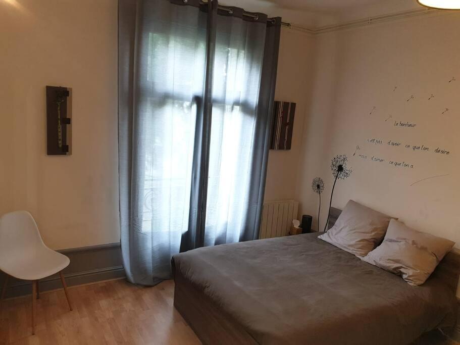 Grand T2 Calme Et Cosy Au « Pyrenees Palace » Bagneres-de-Luchon Bagian luar foto